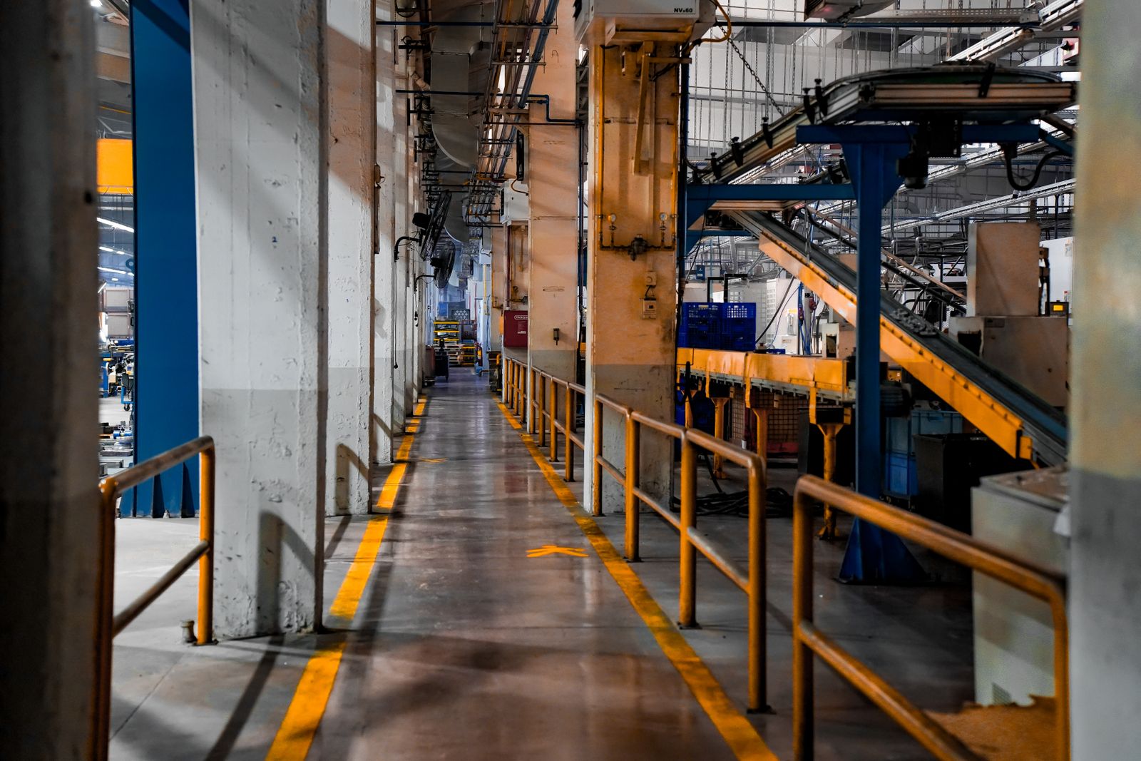 Fabrika depolama alanında haşere kontrolü uygulaması
